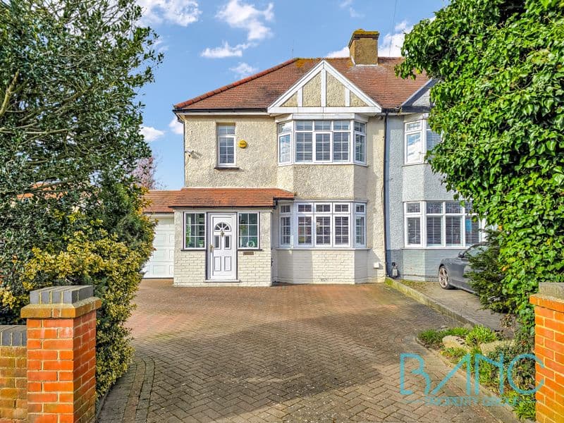 Cuffley Hill, Goffs Oak — main photo