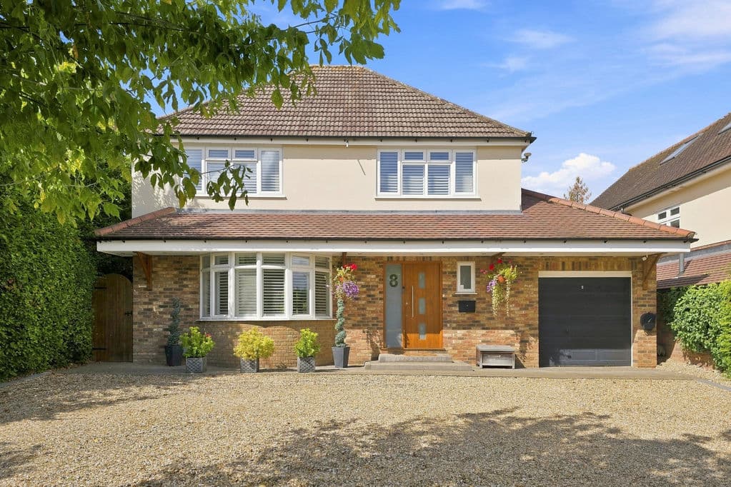 Tolmers Avenue, Cuffley — main photo