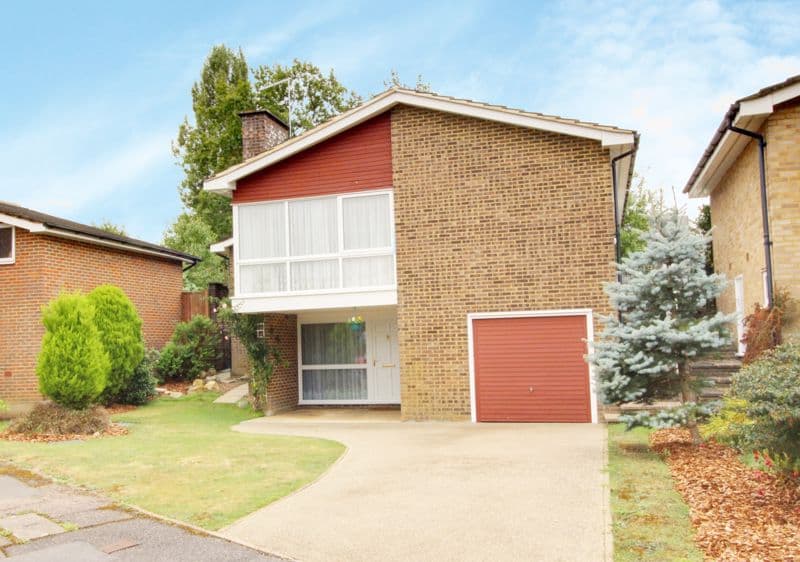 Highfields, Cuffley — main photo
