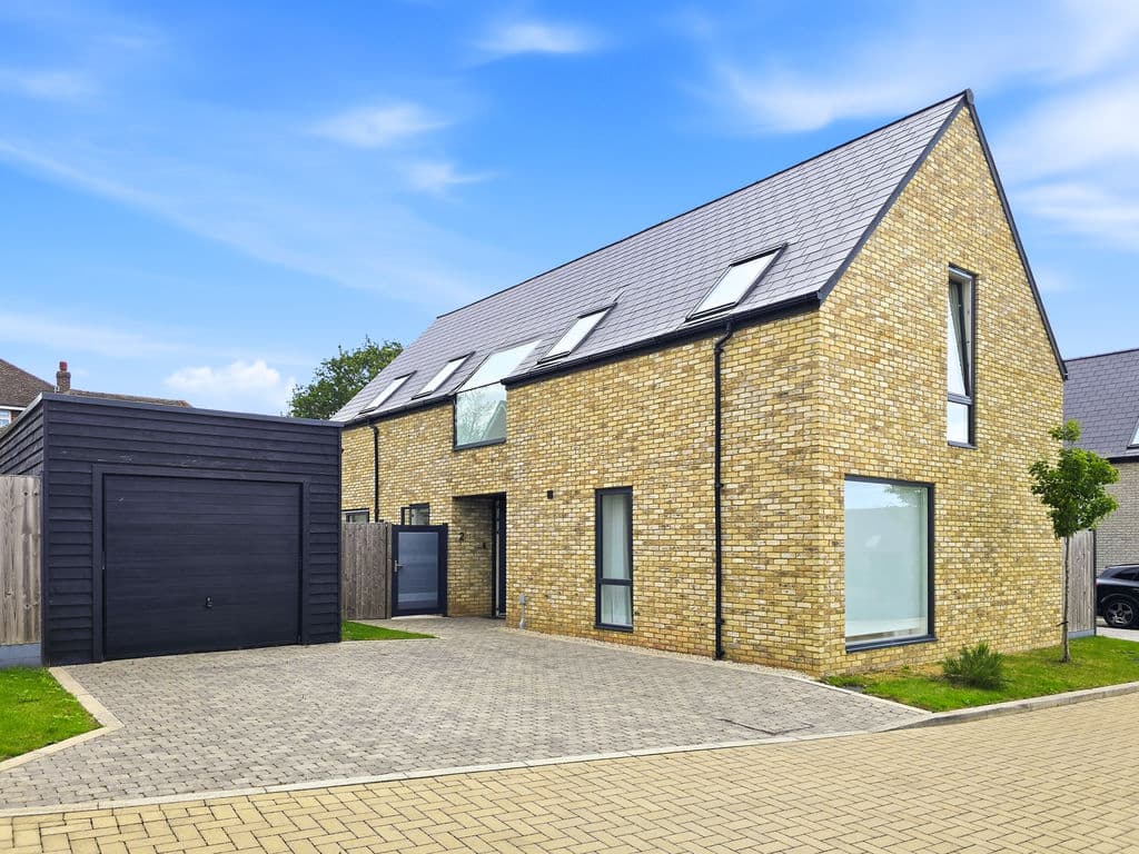 Crouch Lane, Goffs Oak — main photo