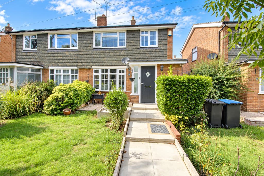 Colesdale, Cuffley — main photo