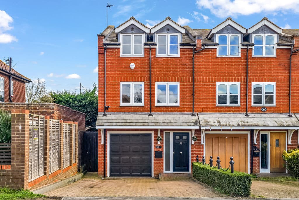 Tolmers Road, Cuffley, Tolmers Road, Cuffley, Hertfordshire